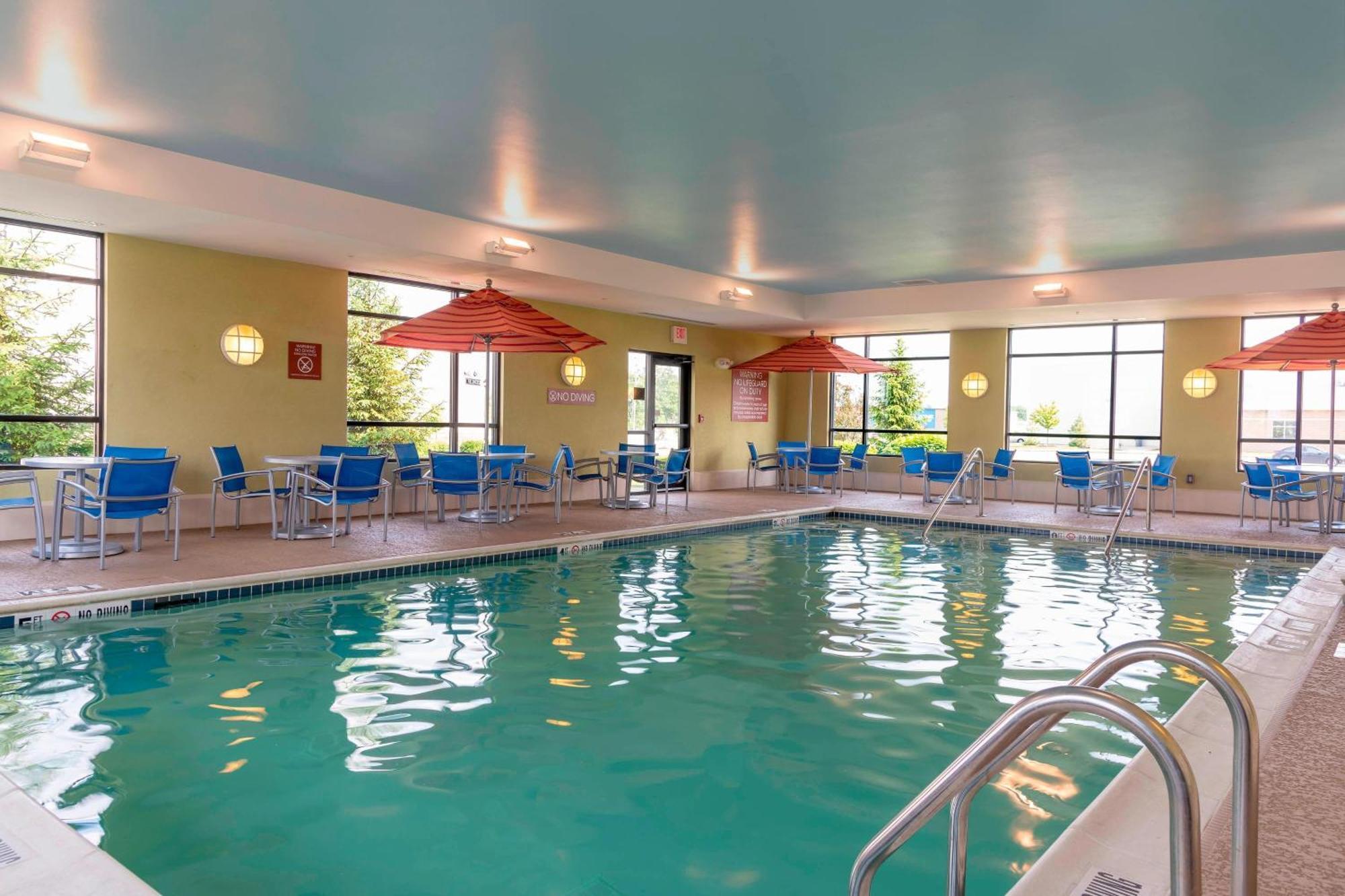 Towneplace Suites Fort Wayne North Zewnętrze zdjęcie