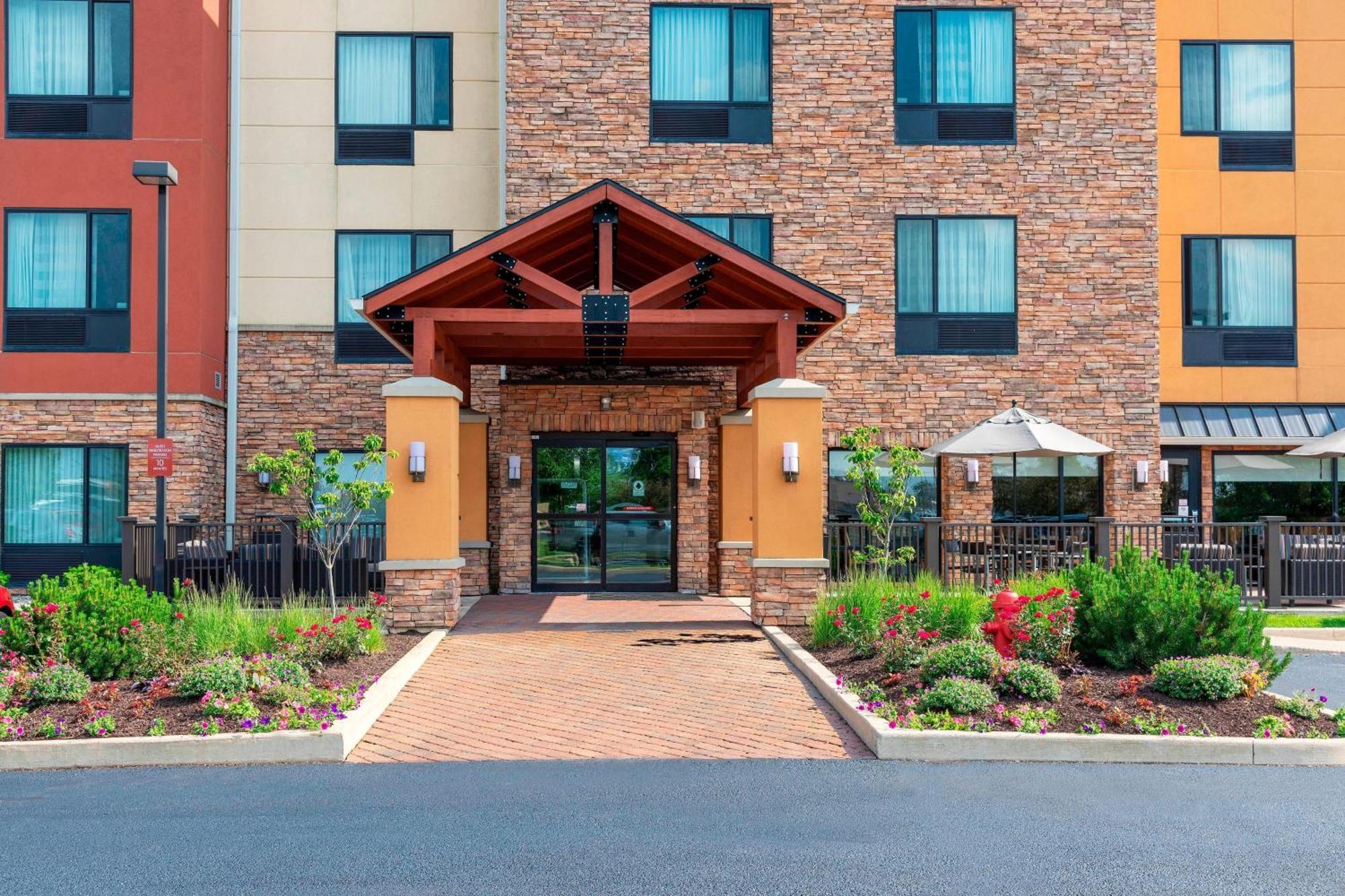 Towneplace Suites Fort Wayne North Zewnętrze zdjęcie