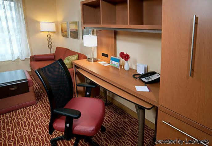 Towneplace Suites Fort Wayne North Zewnętrze zdjęcie